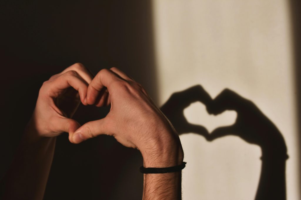 如何判斷Gay是不是想認真跟你談戀愛 3 pexels didsss 2127522